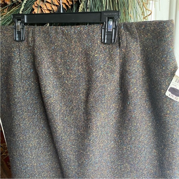 Talbots lambs wool skirt size 14 new with tags - Picture 4 of 8